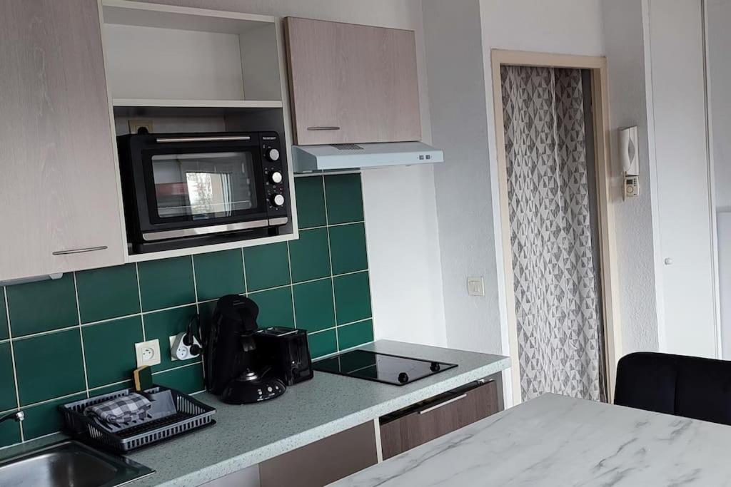 Appartement Face A La Gare Annemasse Exterior foto