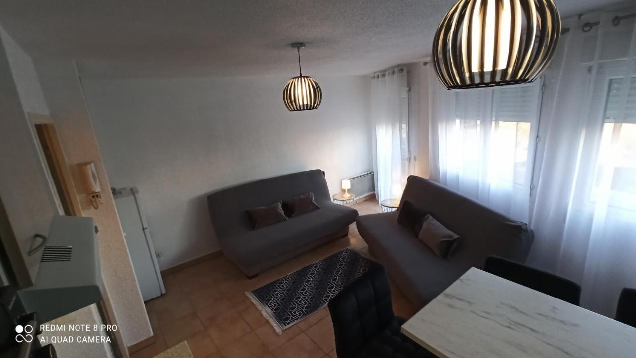 Appartement Face A La Gare Annemasse Exterior foto
